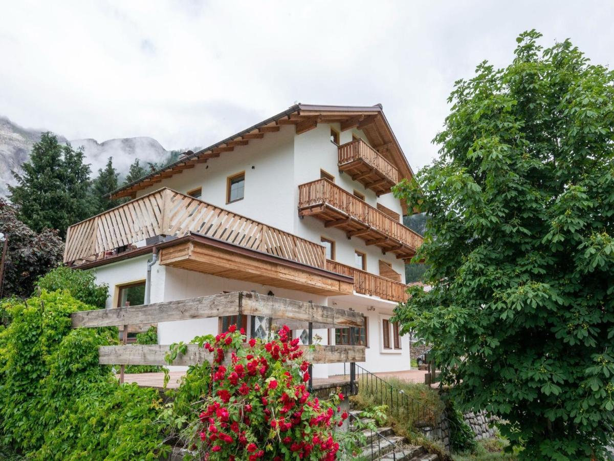 Holiday Home Near St Anton Am Arlberg With Sauna Esterno foto